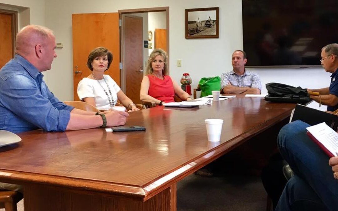 Louisiana Congressman Meets with Local Rice Millers